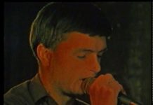 Joy Division – Love will tear us apart (1980)